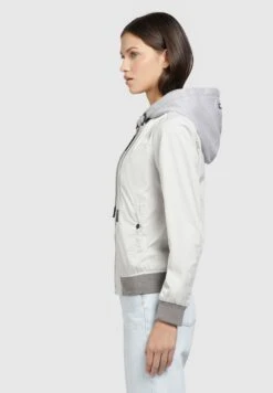 Khujo PerseeGiacca LeggeraHellgrau Donna Giacche E Blazer KH121G0DG-C12 -Delem 0f1eae4baf2b406e9713fd9b76d8ad92