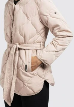 Khujo YunaGiacca Da Mezza StagioneWar Pin Donna Giacche E Blazer KH121G0E0-J11 -Delem 198241fac9d74509a51c0d418a9c5bc2