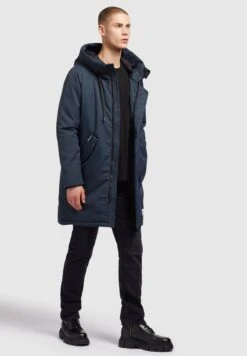Khujo HantCappotto InvernaleDunkelblau Uomo Cappotti KH122T0FY-K11 15 Khujo HantCappotto InvernaleDunkelblau Uomo Cappotti KH122T0FY-K11 -Delem 1db56a9afa204344b479e2a3ad22851b