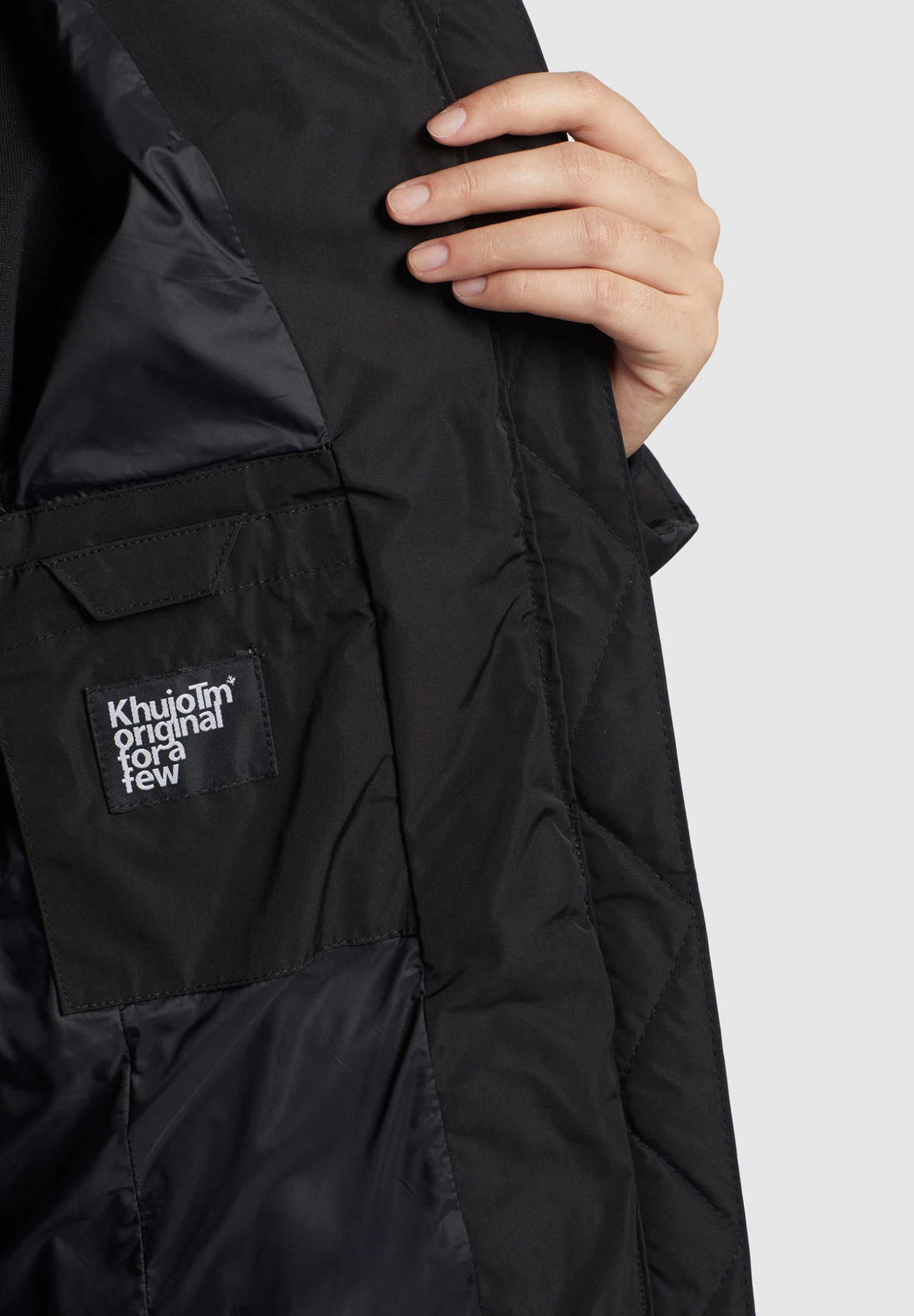 Khujo SuvaCappotto InvernaleSchwarz Donna Cappotti KH121U12O-Q11 8 Khujo SuvaCappotto InvernaleSchwarz Donna Cappotti KH121U12O-Q11 - immagine 8