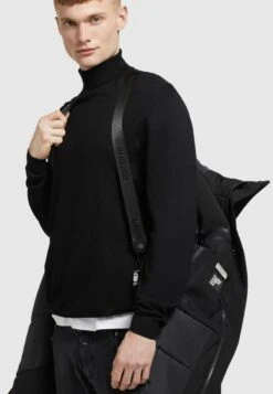 Khujo CarlCappotto InvernaleSchwarz Meliert Uomo Cappotti KH122T0DH-Q11 12 Khujo CarlCappotto InvernaleSchwarz Meliert Uomo Cappotti KH122T0DH-Q11 -Delem 5f49a2802fd04dcaa87e2f0c17a7a96a