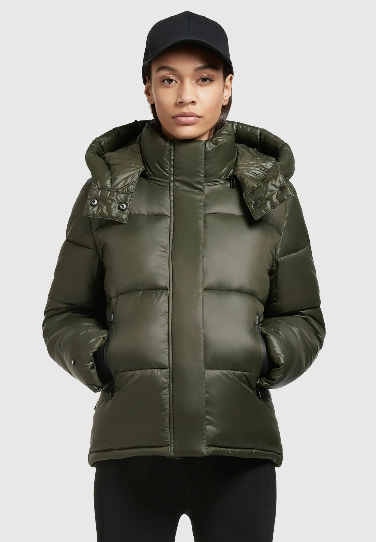 Khujo Valona ShinyGiacca InvernaleDunkelgrün Donna Giacche E Blazer KH121U15C-M11 1 Khujo Valona ShinyGiacca InvernaleDunkelgrün Donna Giacche E Blazer KH121U15C-M11