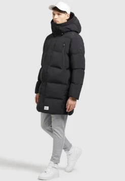 Khujo ClideCappotto InvernaleSchwarz Uomo Cappotti KH122T0DI-Q11 -Delem 8e4c48cf0953486689d981e842f4a13b