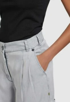 Khujo Elida - Shorts - Grey -Delem a0efee9b6e114c598a157a1828940f67