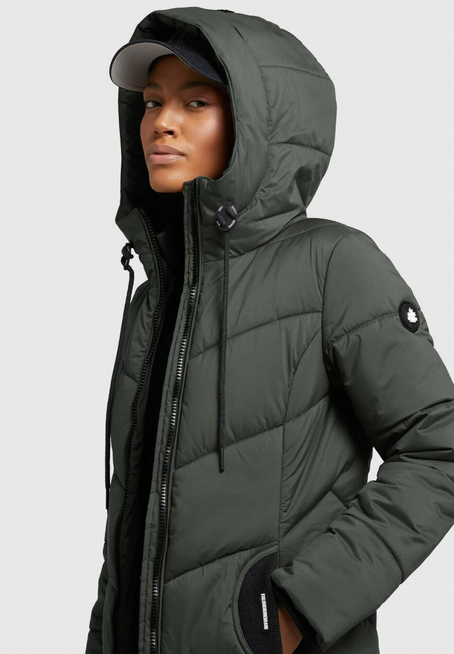 Khujo Aribay3 LightCappotto InvernaleOliv Donna Cappotti KH121U13J-N11 4 Khujo Aribay3 LightCappotto InvernaleOliv Donna Cappotti KH121U13J-N11 - immagine 4