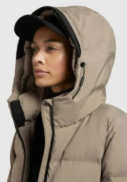 Khujo TanareCappotto InvernaleTaupe Donna Cappotti KH121U15W-B11 -Delem bd3c0fed6fca409d904929c8093dd6db