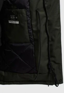 Khujo HantCappotto InvernaleDunkelgrün Uomo Cappotti KH122T0FY-M11 16 Khujo HantCappotto InvernaleDunkelgrün Uomo Cappotti KH122T0FY-M11 -Delem dac9792dd68a4ef789e5a61dea1e34f0